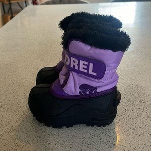Sorel toddler snow boots!